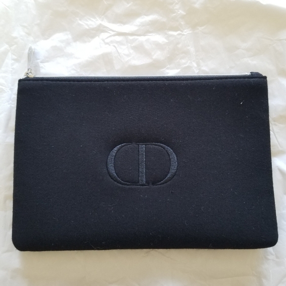 Dior Beauty | Logo Soft Makeup Bag - Picture 1 of 8
